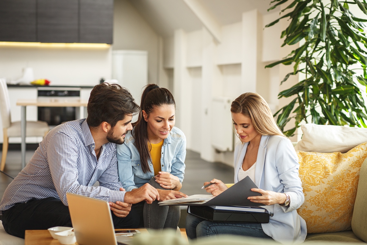 Real estate agent offers home ownership